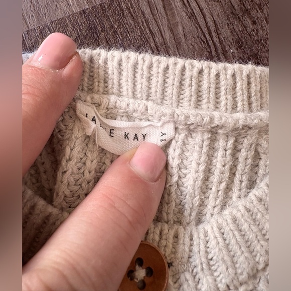 Jamie Kay - Picture 2 of 2